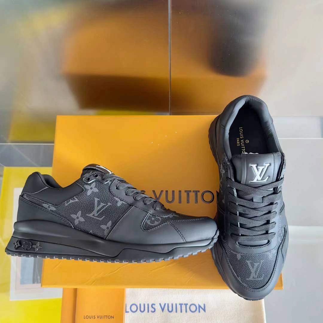 Louis Vuitton Jogger