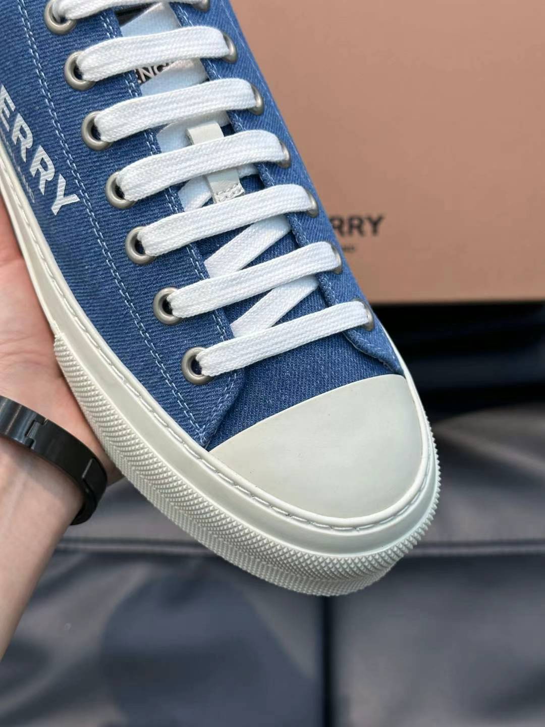 Burberry Sneaker