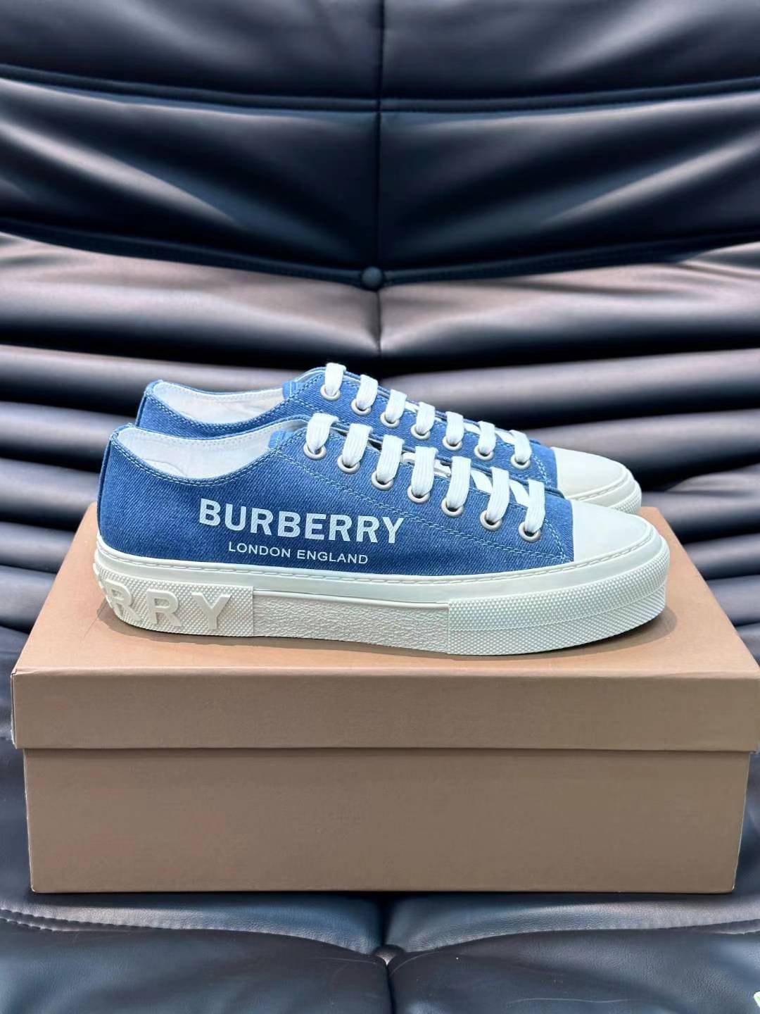 Burberry Sneaker