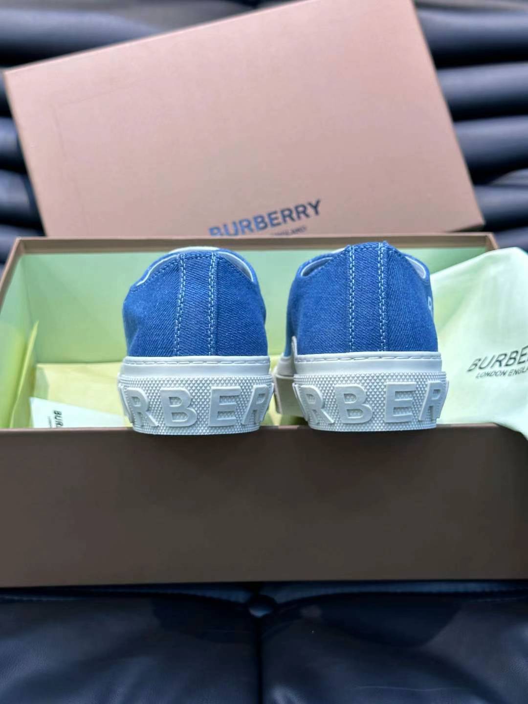 Burberry Sneaker