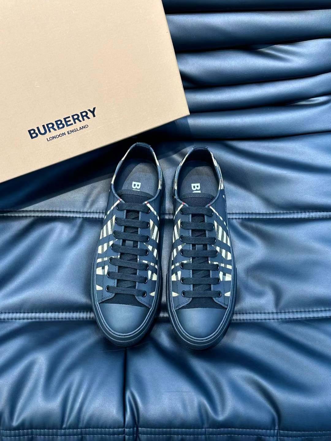 Burberry Sneaker