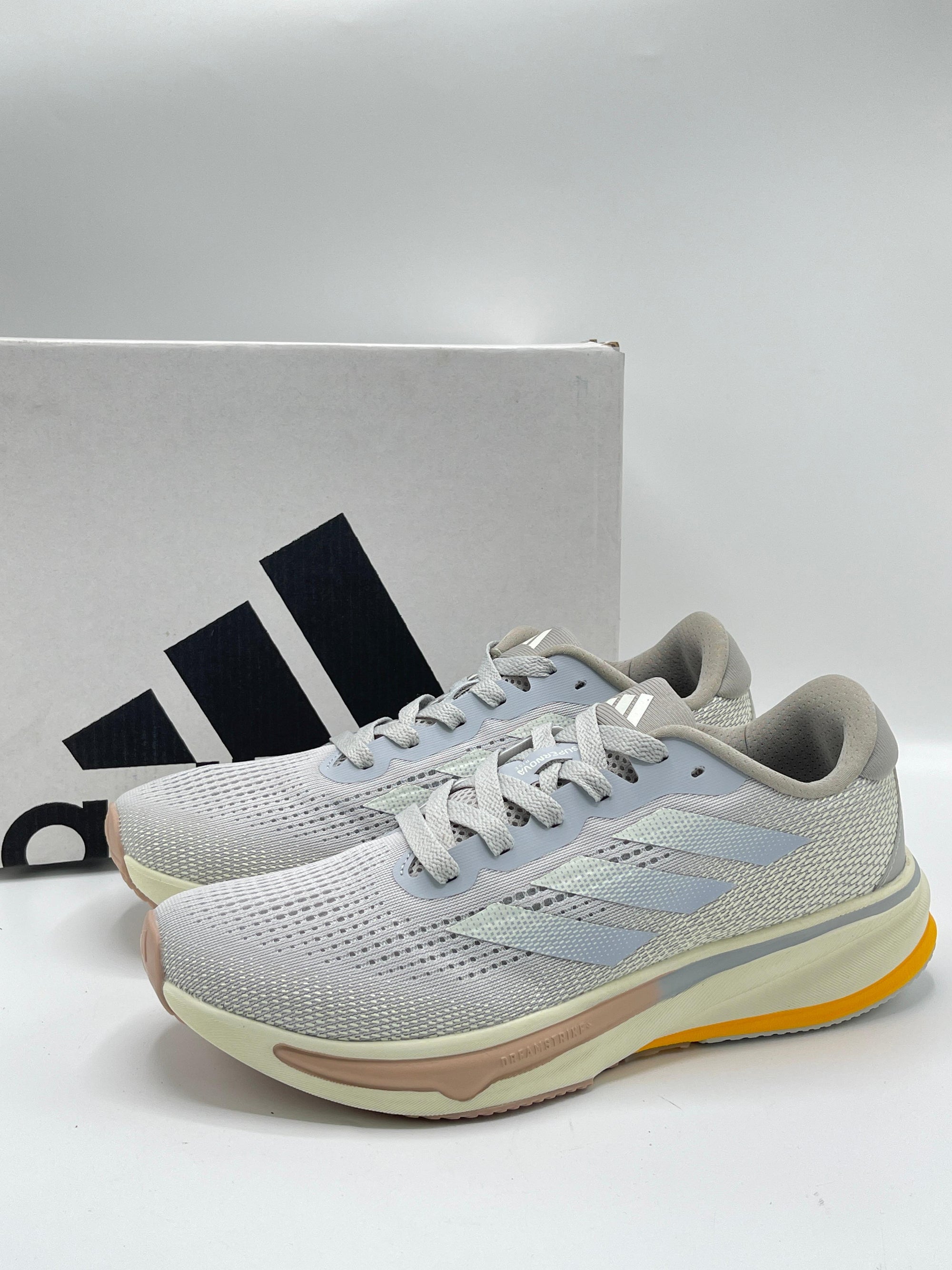 ADIDAS Supernova