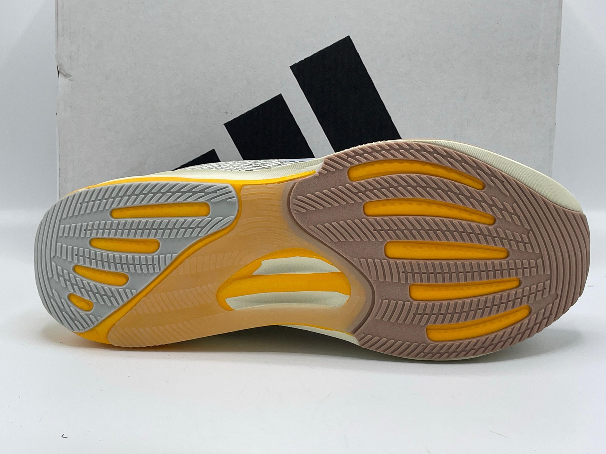 ADIDAS Supernova