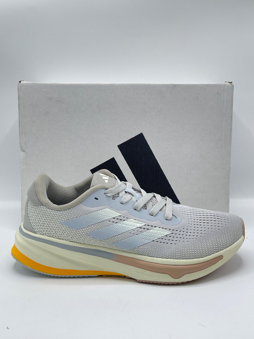 ADIDAS Supernova