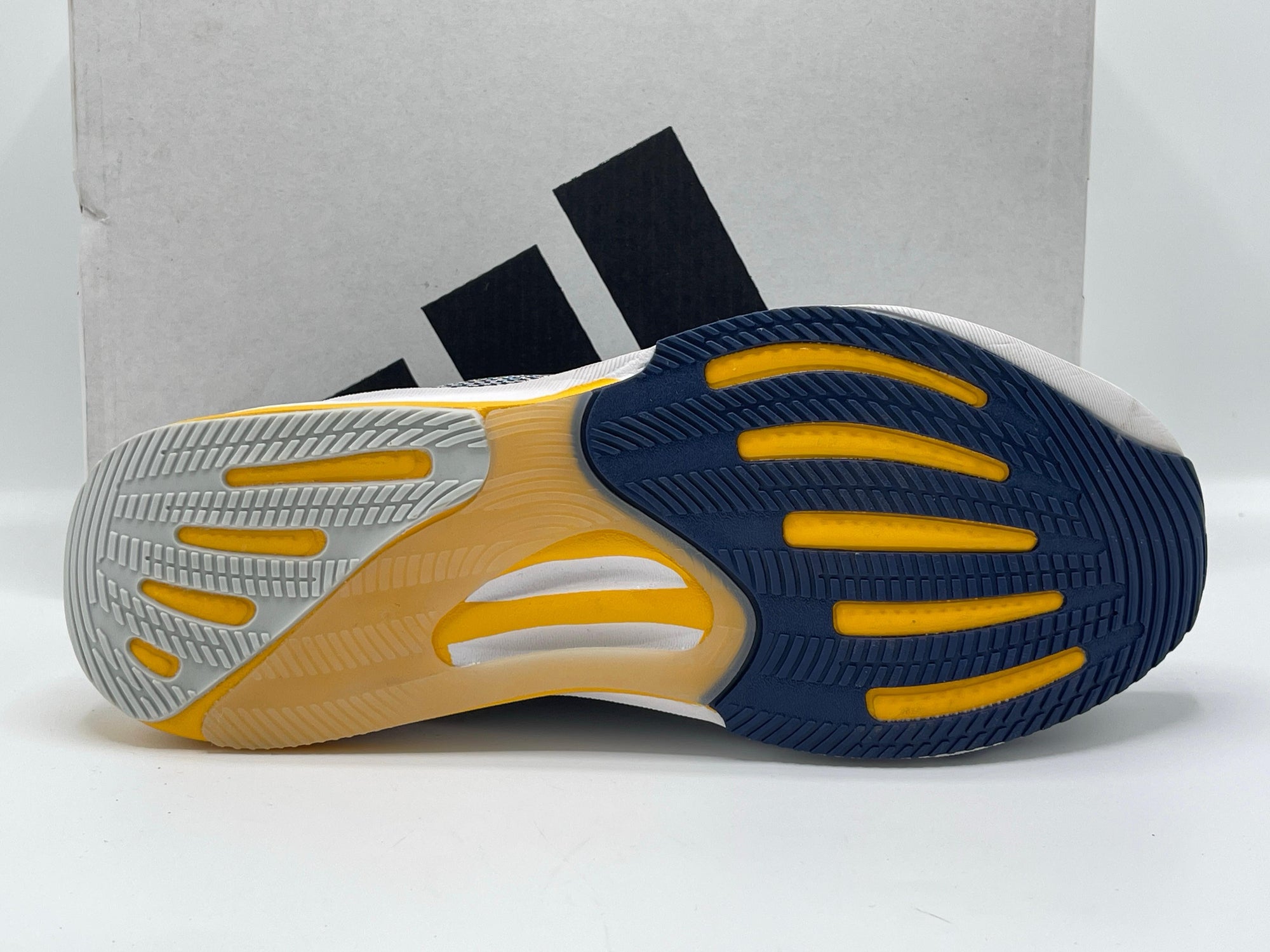 ADIDAS Supernova