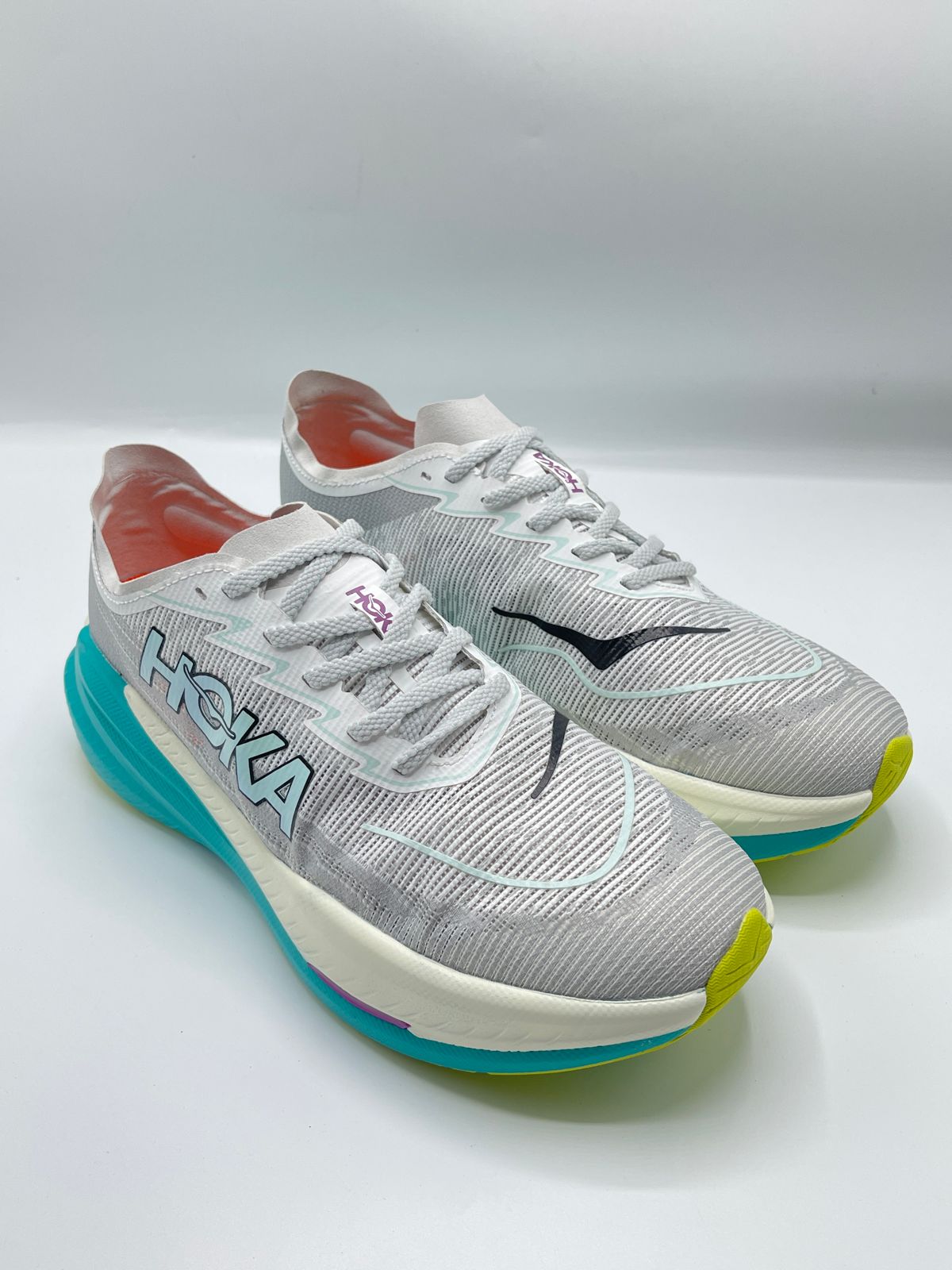 HOKA ONE MACH X2