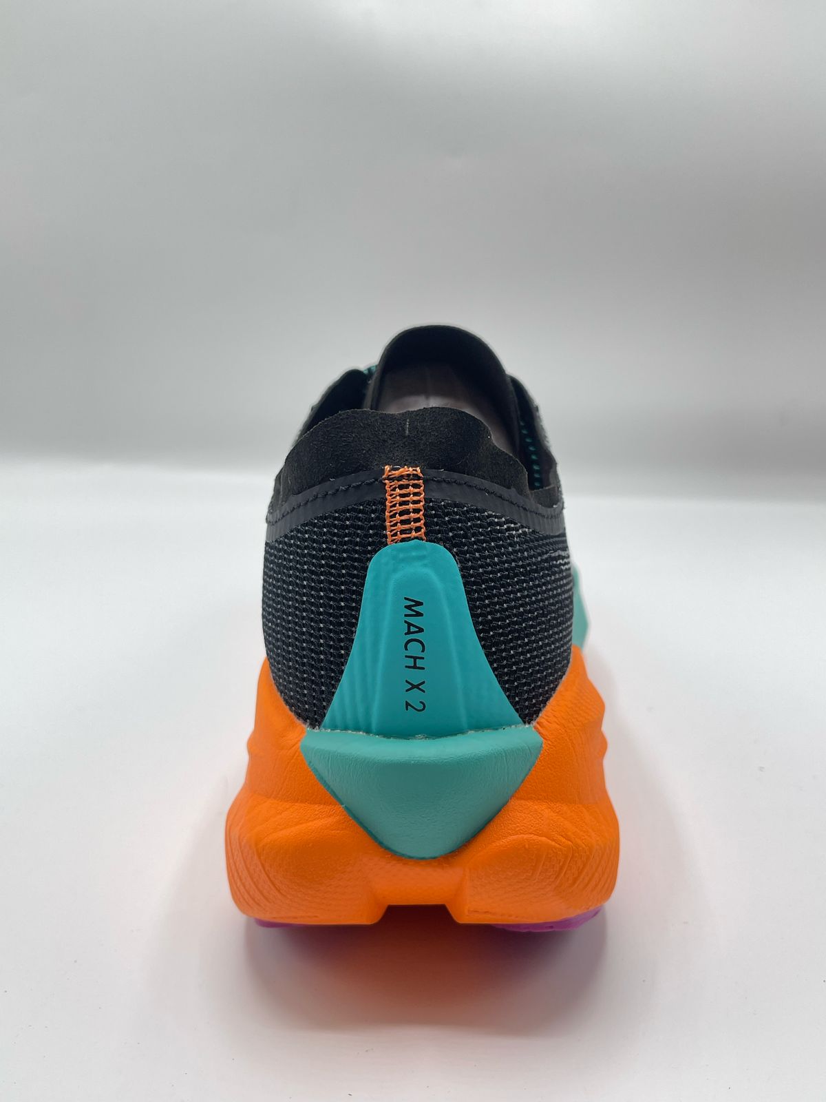 HOKA ONE MACH X2