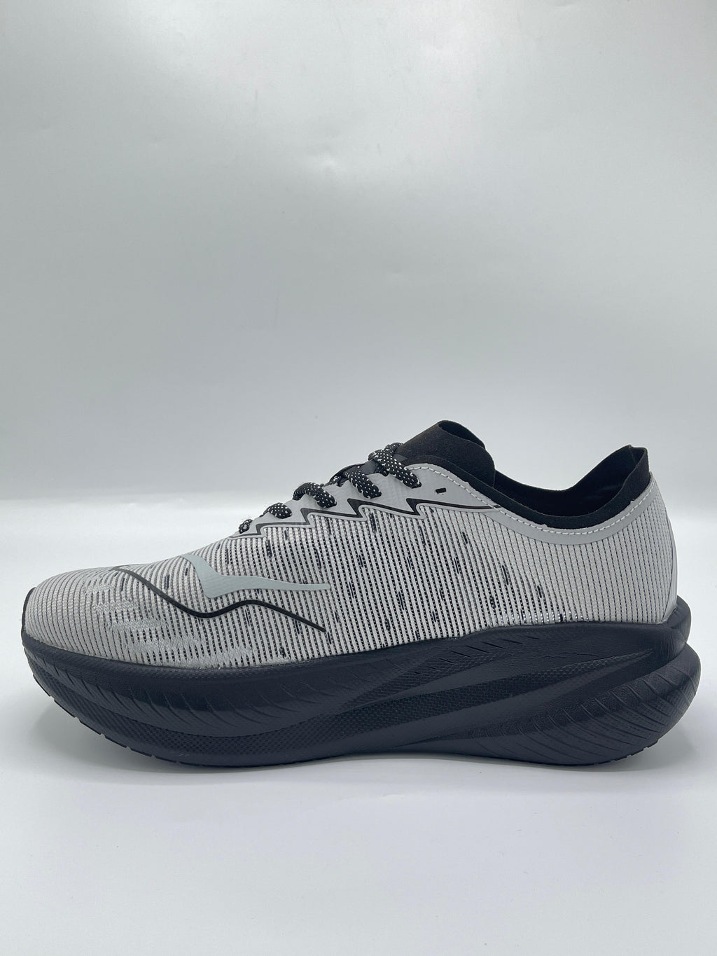 HOKA MACH X2