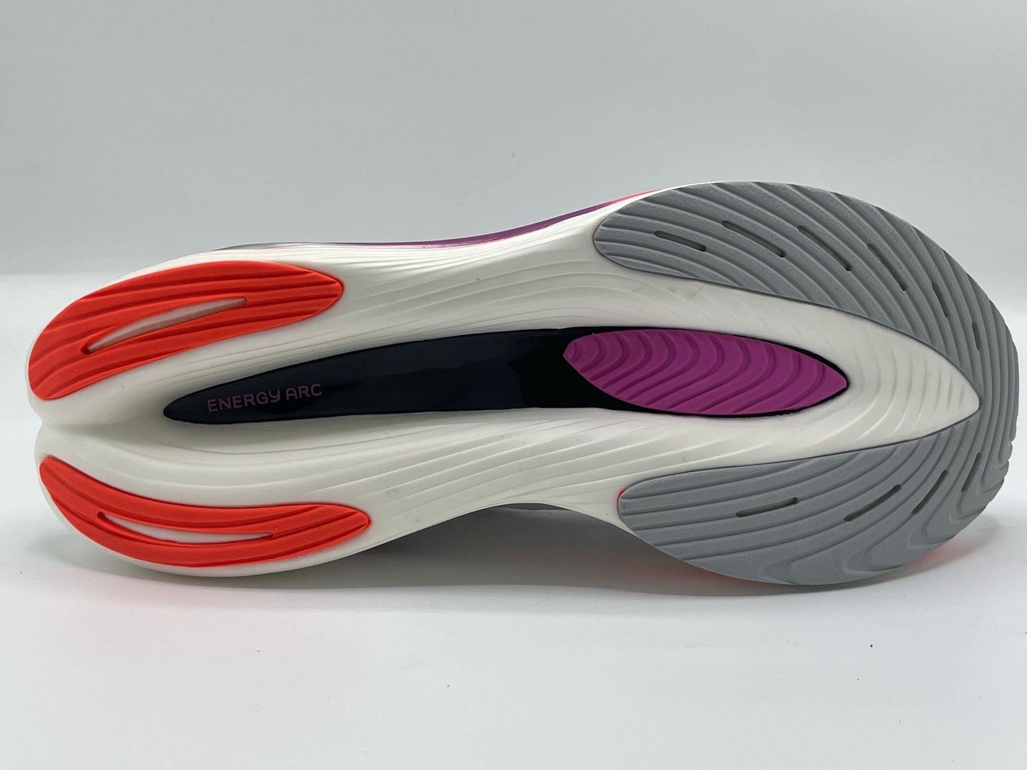 NEW BALANCE V3