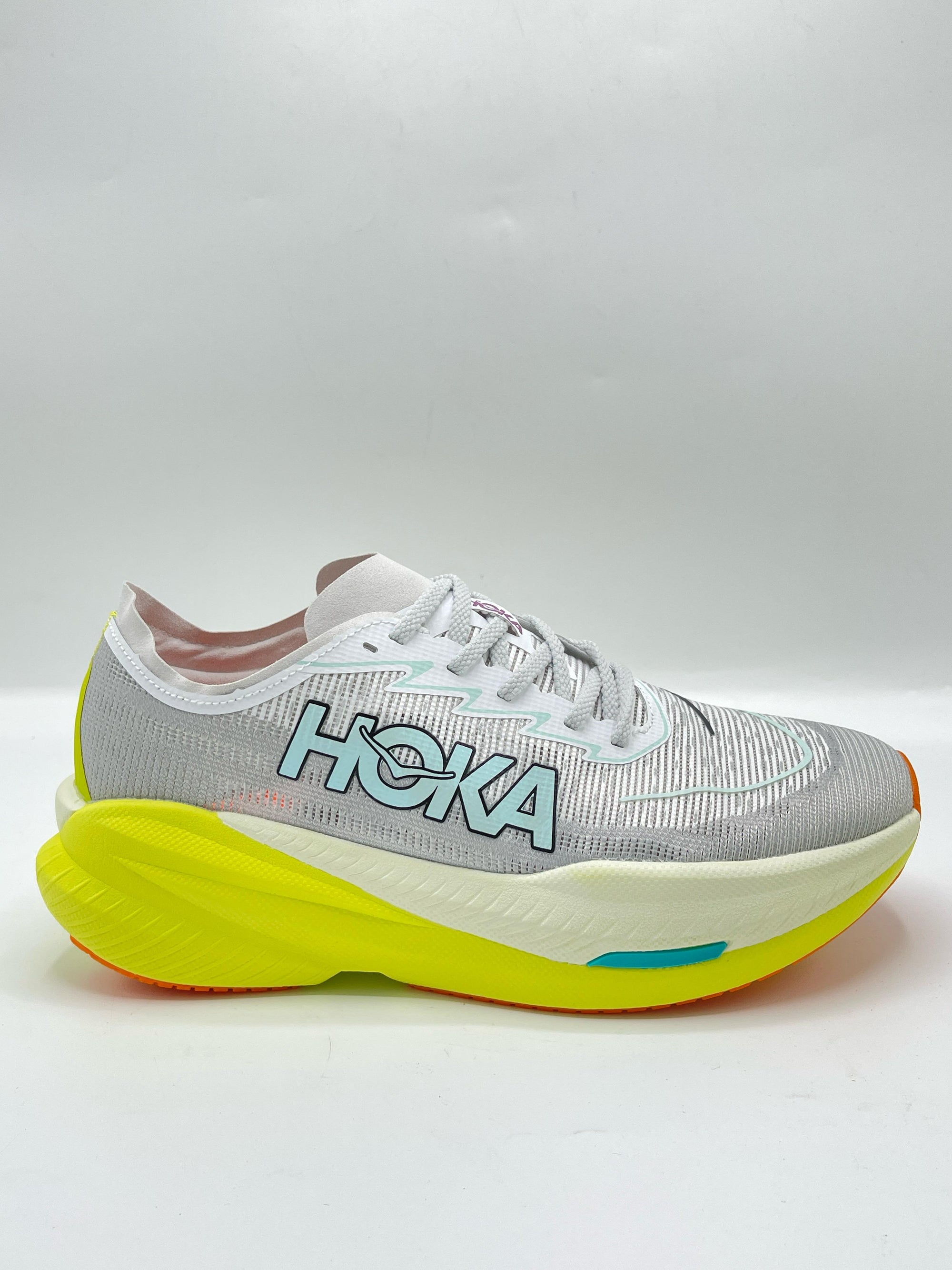 Hoka Mach x2