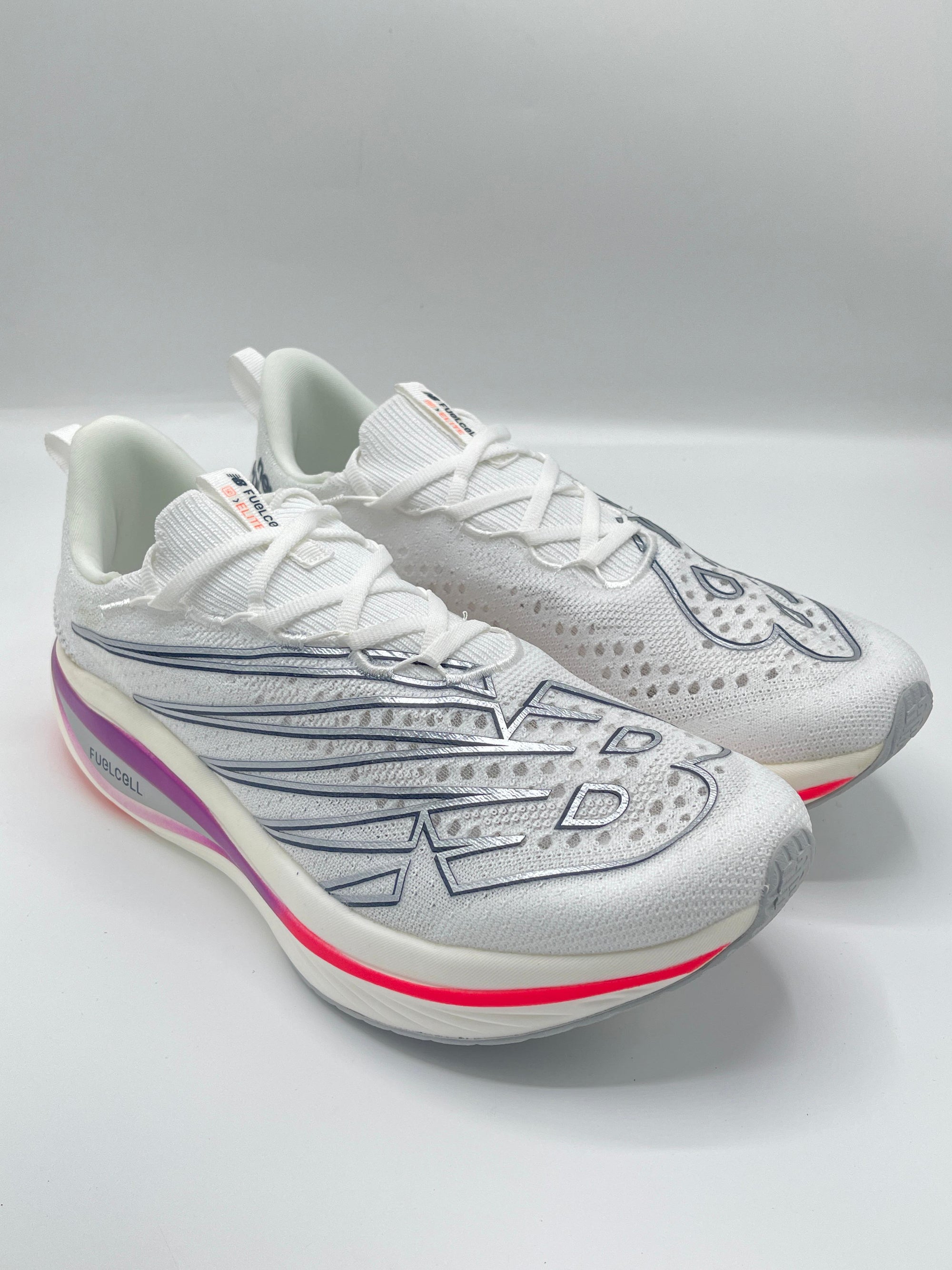 NEW BALANCE V3